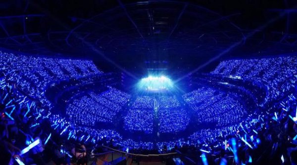 恒运资本 “抠搜”年轻人，抢空高价演唱会门票