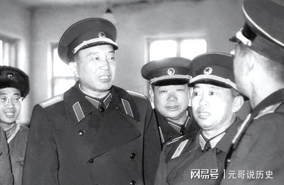 大牛网 彭绍辉批准他在福建当兵，皮定均来安排，父亲是大人物曾大起大落